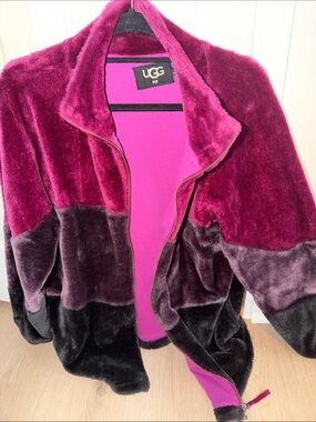 UGG Plush Colorblock Teddy Jacket in Berry, Plum & Black